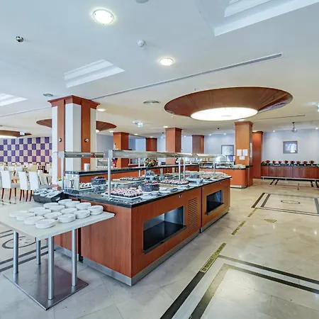 Pineta Park Deluxe 酒店 马尔马里斯